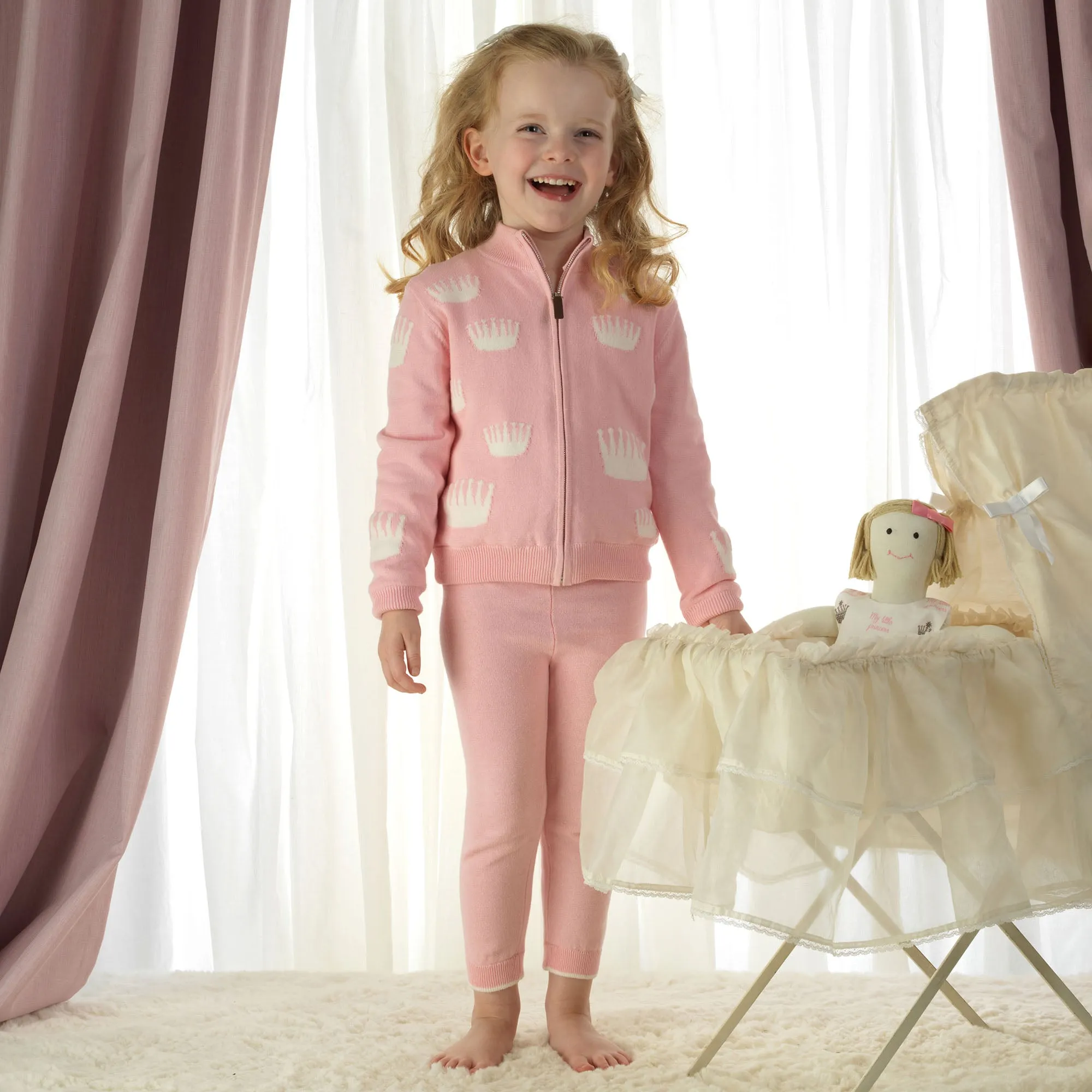 Crown Intarsia Knit Set