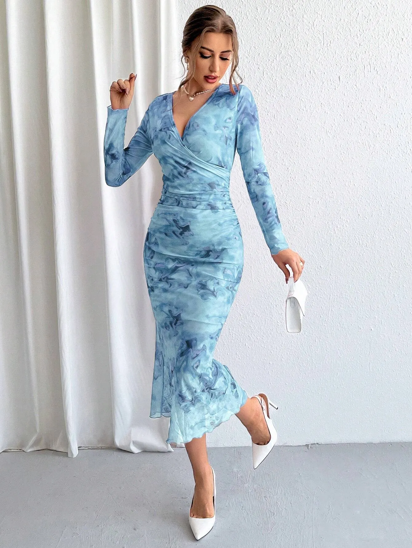 SHEIN Priv̩ Ladies' Tie-Dye Mesh Wrap Neck Long Sleeve Dress