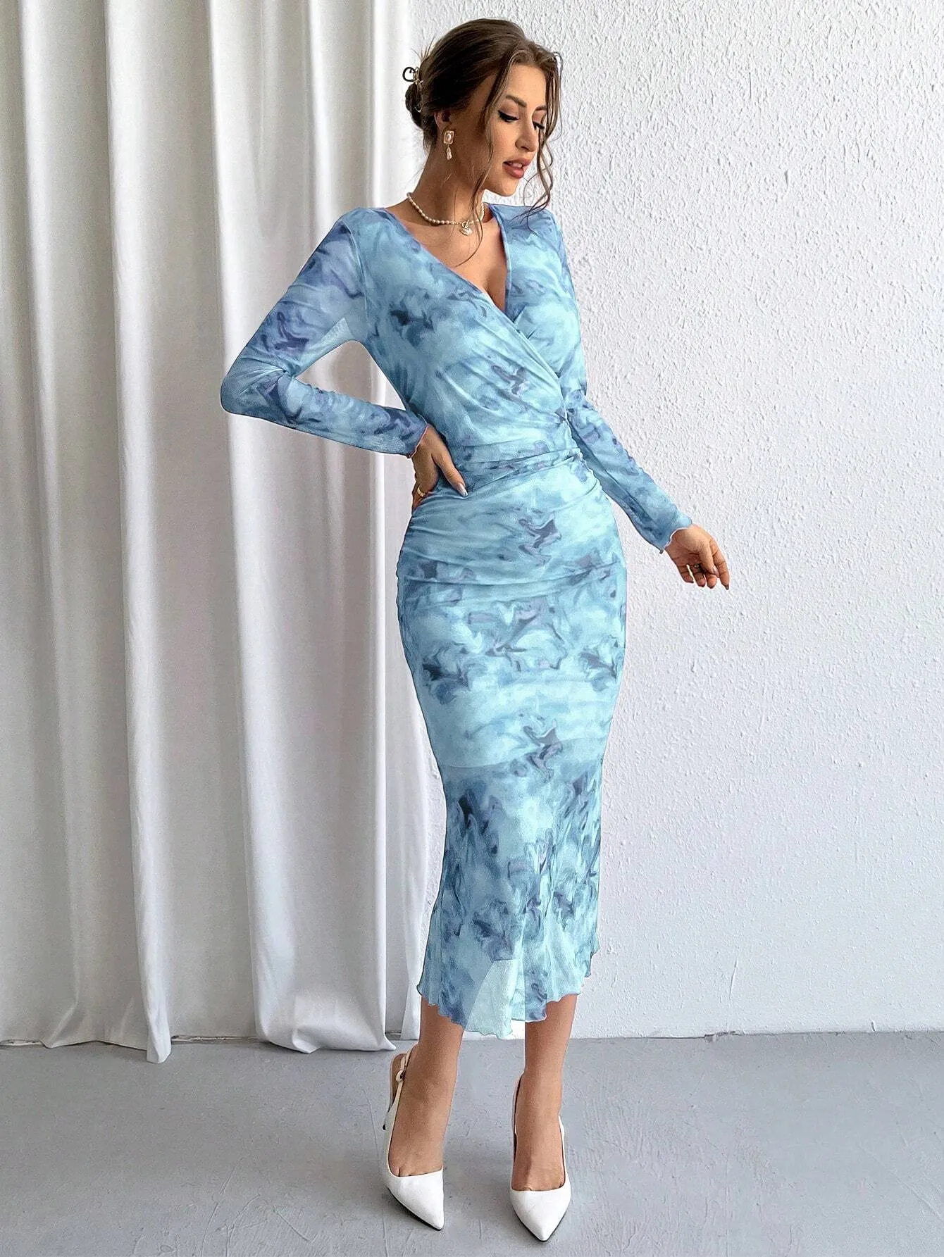 SHEIN Priv̩ Ladies' Tie-Dye Mesh Wrap Neck Long Sleeve Dress